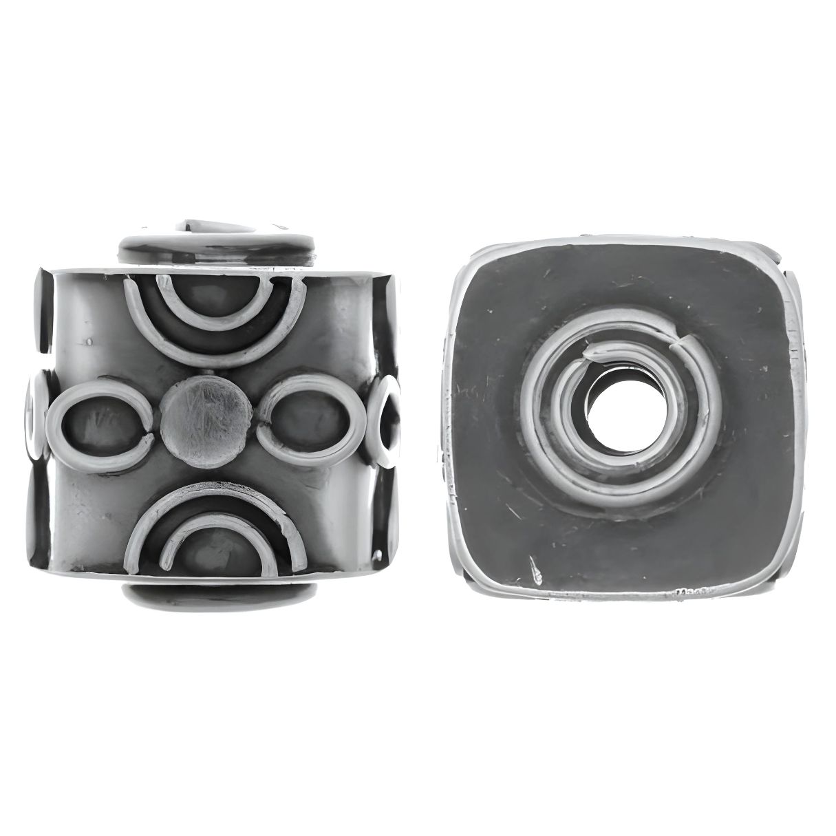 Sterling silver cube bead B1553