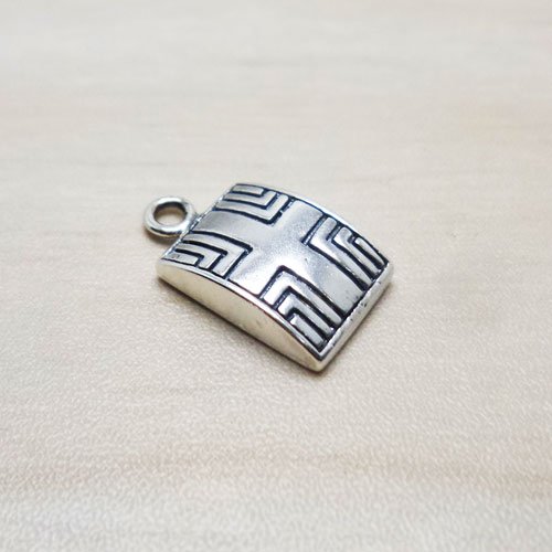 Sterling Silver Rectangle Shape Small Pendant